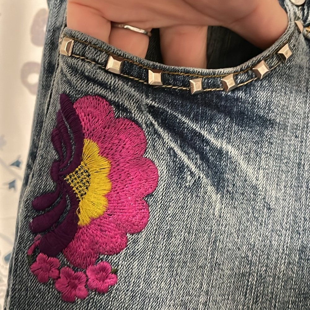 Request Floral Embroidered Women's Bootcut Jeans - Size 14 - Picture 6 of 8